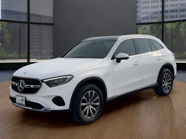 2024 Mercedes-Benz GLC Base's photo