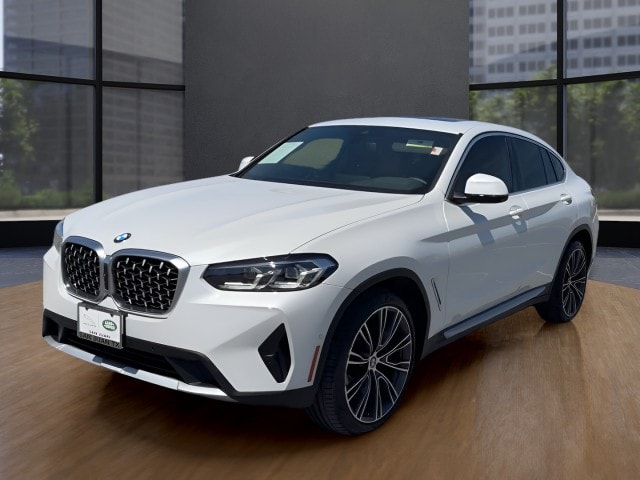 2025 BMW X4 xDrive30i's photo
