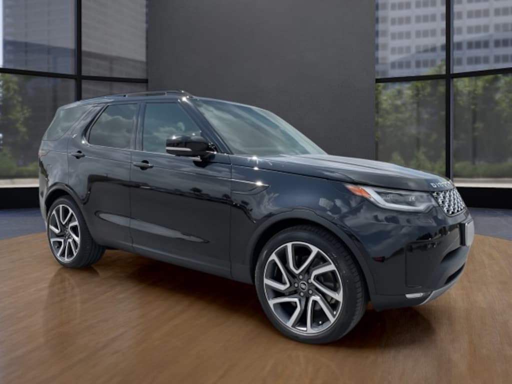 New 2025 Land Rover Discovery P300 S SUV