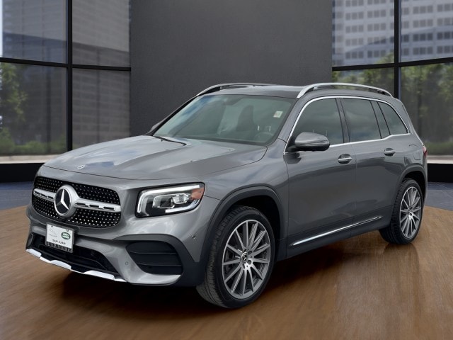 2023 Mercedes-Benz GLB GLB 250's photo