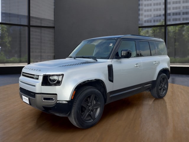 2022 Land Rover Defender X-Dynamic SE's photo