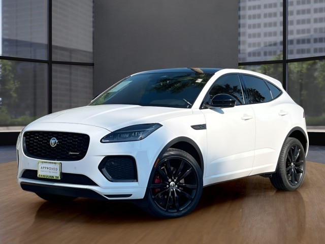 2024 Jaguar E-Pace R-DYNAMIC SE's photo