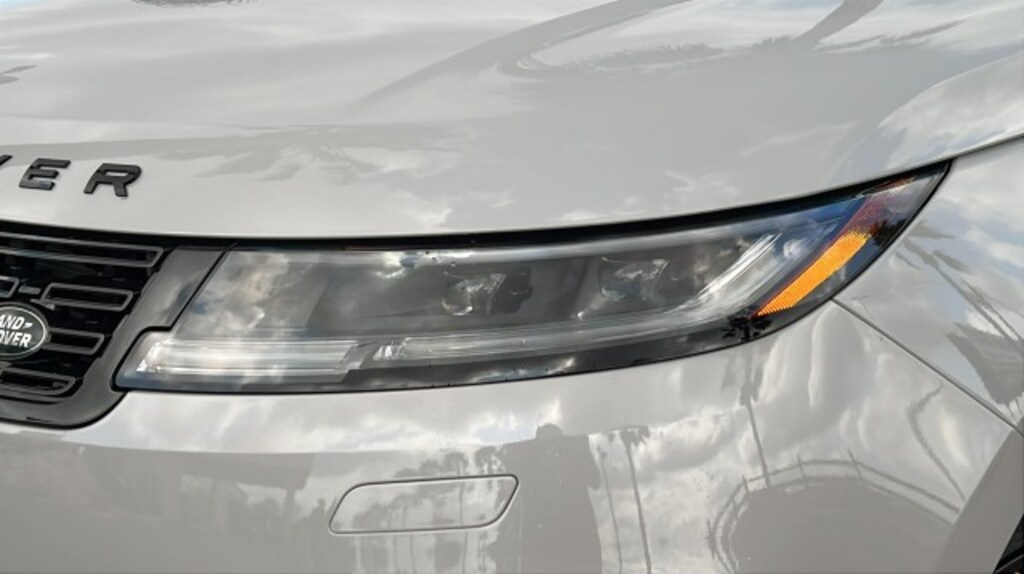 New 2025 Land Rover Range Rover Sport P400 Dynamic SE SUV