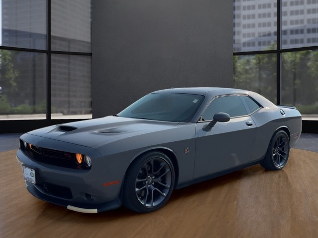 2023 Dodge Challenger R/T's photo