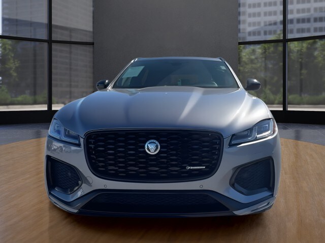2024 Jaguar F-PACE P250 R-Dynamic S photo 3