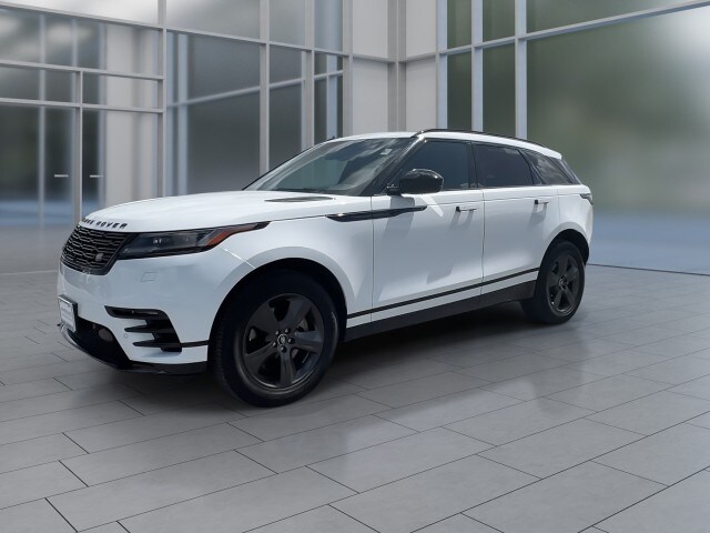 2025 Land Rover Range Rover Velar SE photo 4