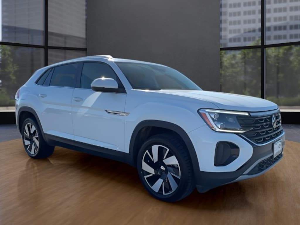 Used 2024 Volkswagen Atlas Cross Sport 2.0T SE w/Technology SUV