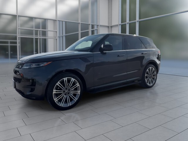 2025 Land Rover Range Rover Sport SE photo 4