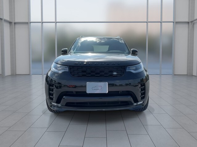 2025 Land Rover Discovery SE photo 3