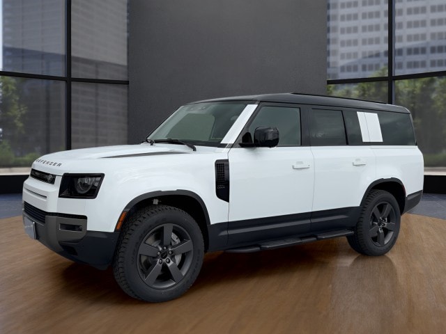 2026 Land Rover Defender 130 S P300's photo