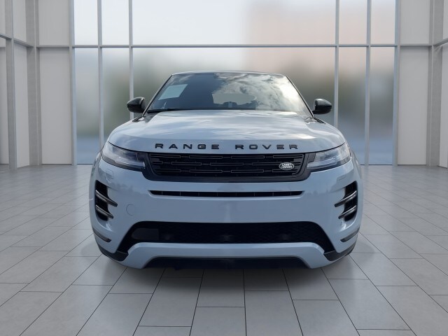 2024 Land Rover Range Rover Evoque Dynamic SE photo 2