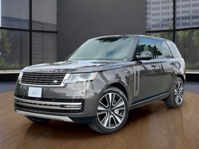 2025 Land Rover Range Rover SE's photo