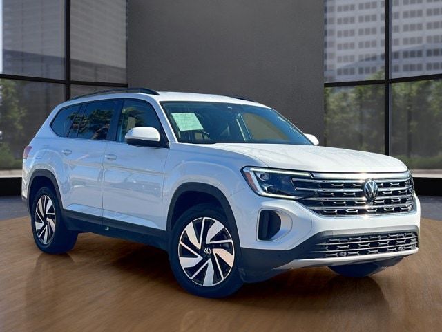2025 Volkswagen Atlas SE w/Tech's photo