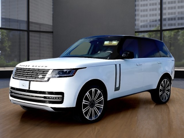 2026 Land Rover Range Rover SE's photo