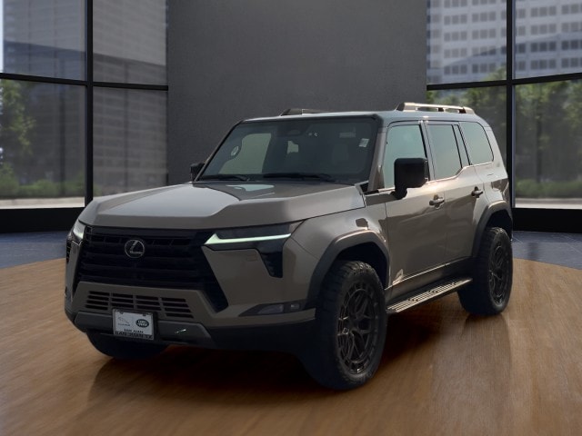 2024 Lexus GX Overtrail+'s photo