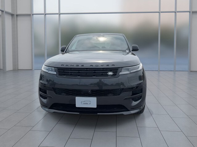 2025 Land Rover Range Rover Sport SE photo 3
