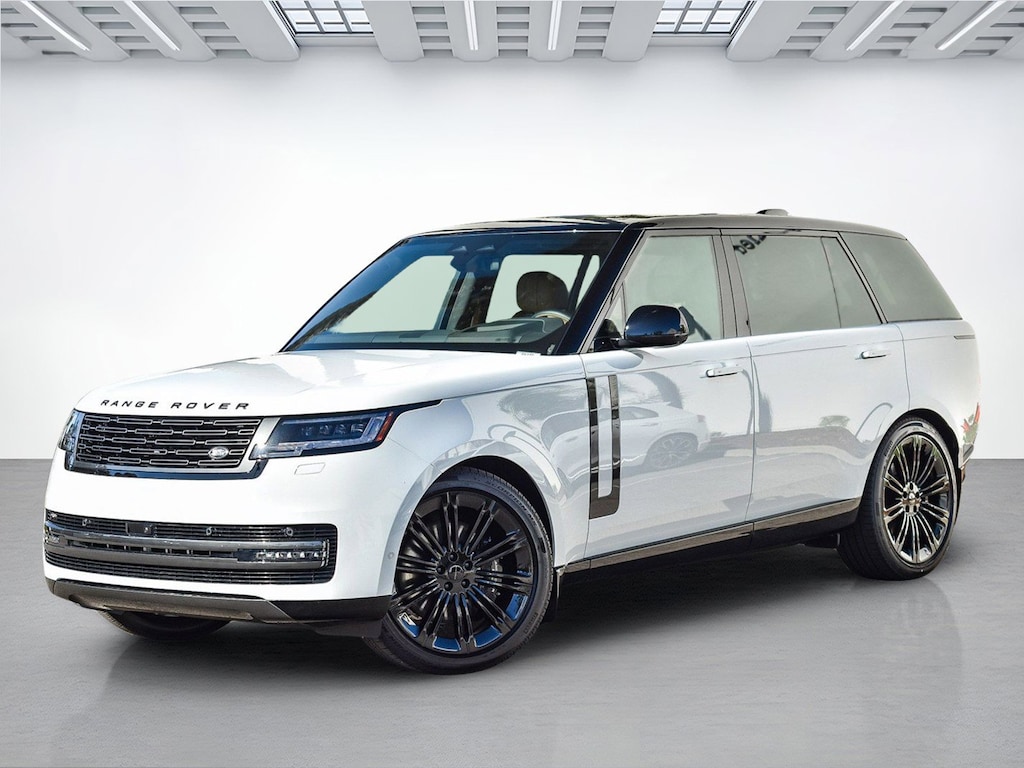 New 2026 Land Rover Range Rover SE LWB 7-Seats / V8 SUV