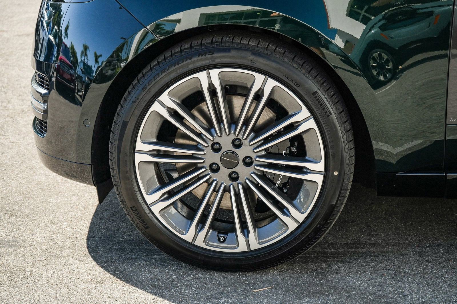 2026 Land Rover Range Rover Autobiography - Photo 11