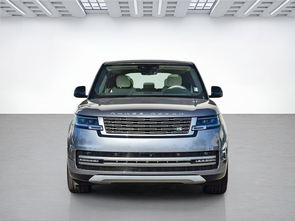 New 2026 Land Rover Range Rover SE SUV