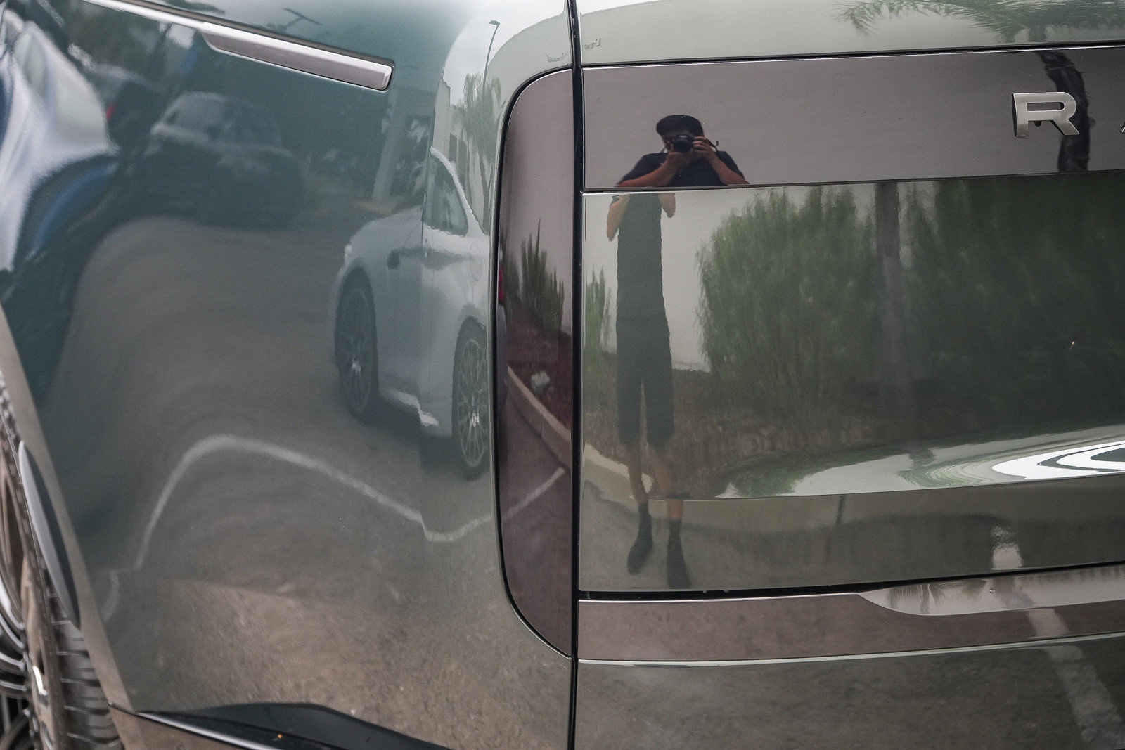 2024 Land Rover Range Rover SE - Photo 9