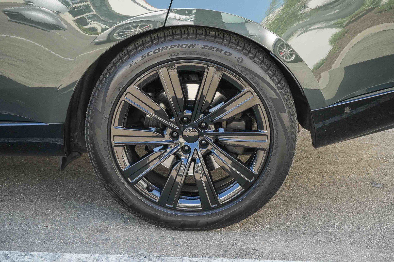 2023 Land Rover Range Rover SE - Photo 13