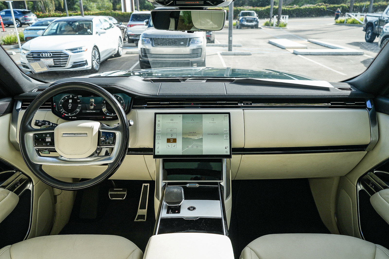 2025 Land Rover Range Rover SE - Photo 14