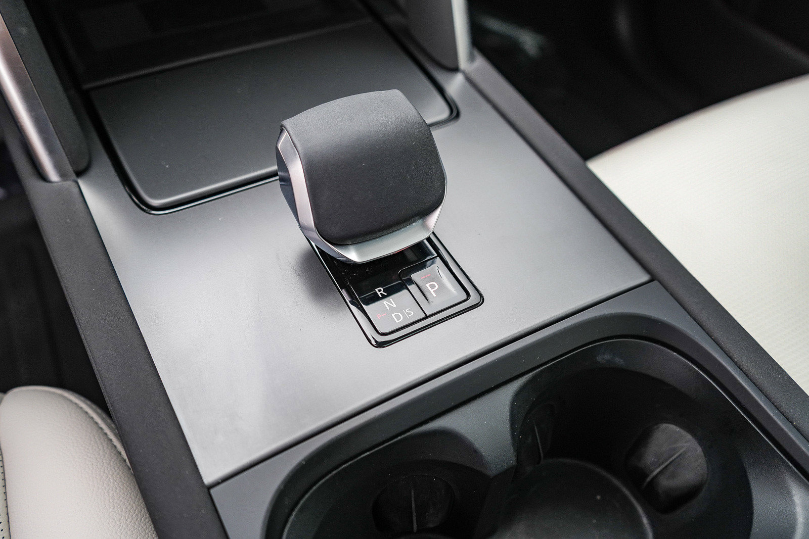 2025 Land Rover Discovery Sport S - Photo 22