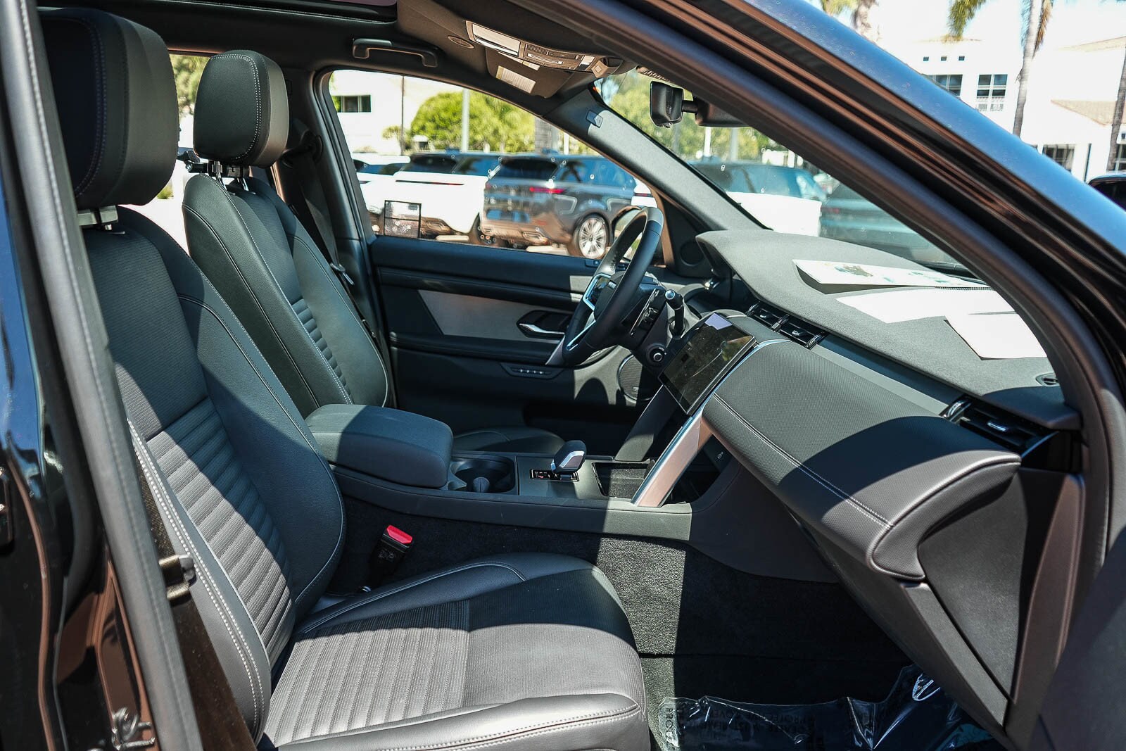 2024 Land Rover Discovery Sport Dynamic SE - Photo 18
