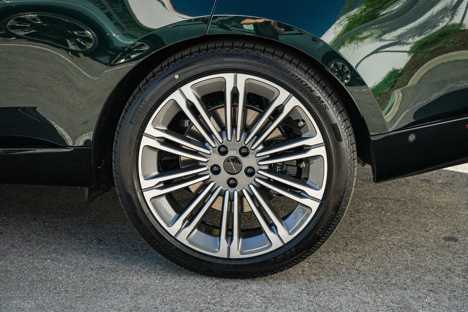 2026 Land Rover Range Rover Autobiography - Photo 12