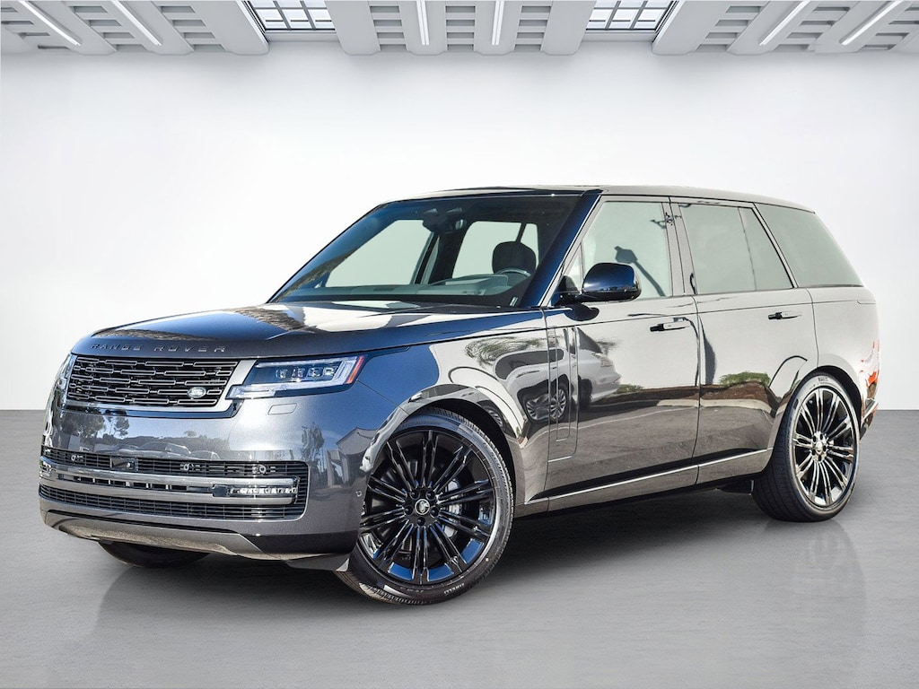 New 2025 Land Rover Range Rover SE SUV