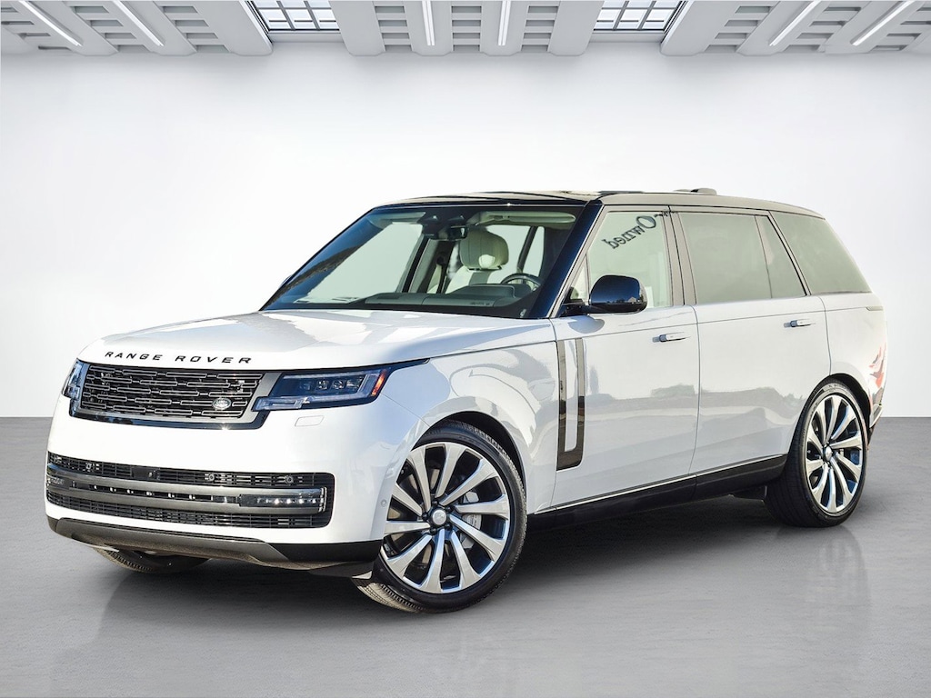 New 2025 Land Rover Range Rover SE SUV