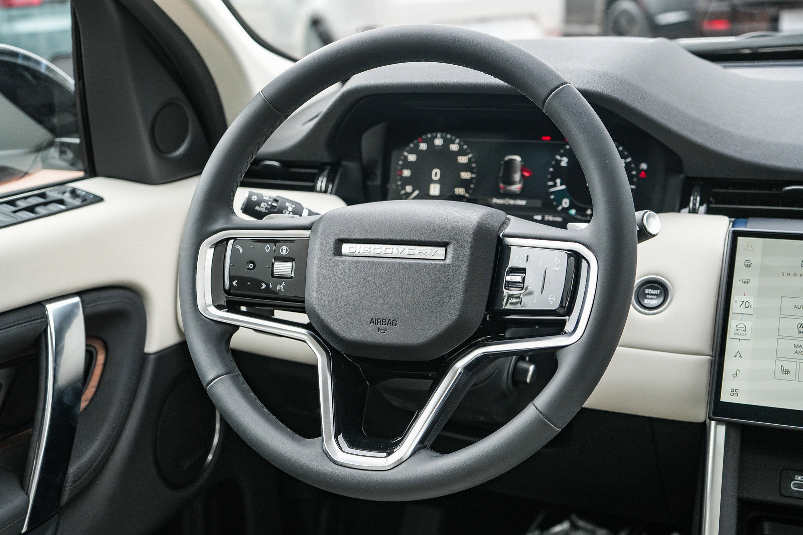 2025 Land Rover Discovery Sport S - Photo 17