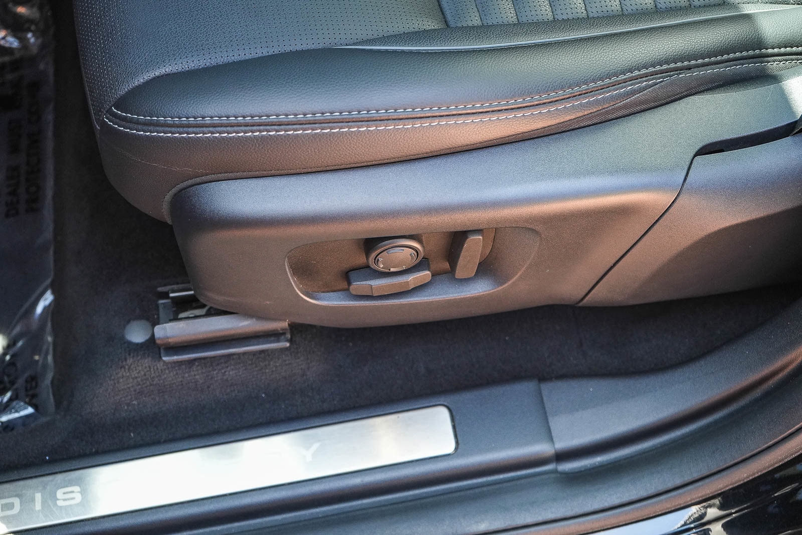 2024 Land Rover Discovery Sport Dynamic SE - Photo 23