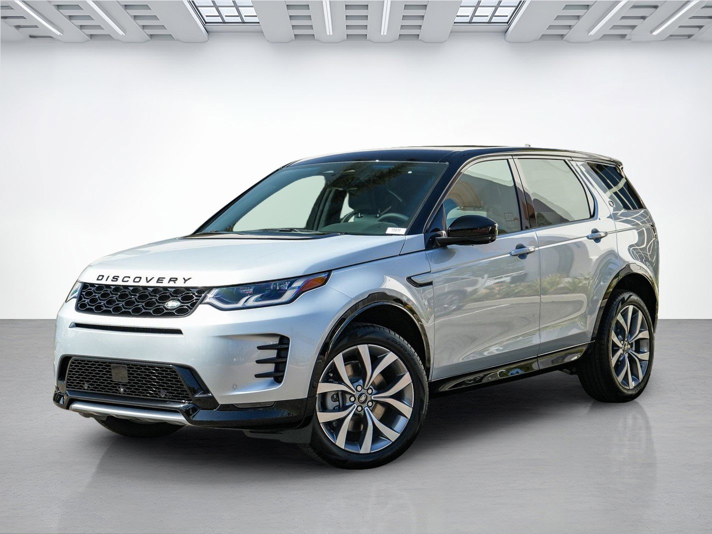 2026 Land Rover Discovery Sport 2.0 Landmark Edition's photo