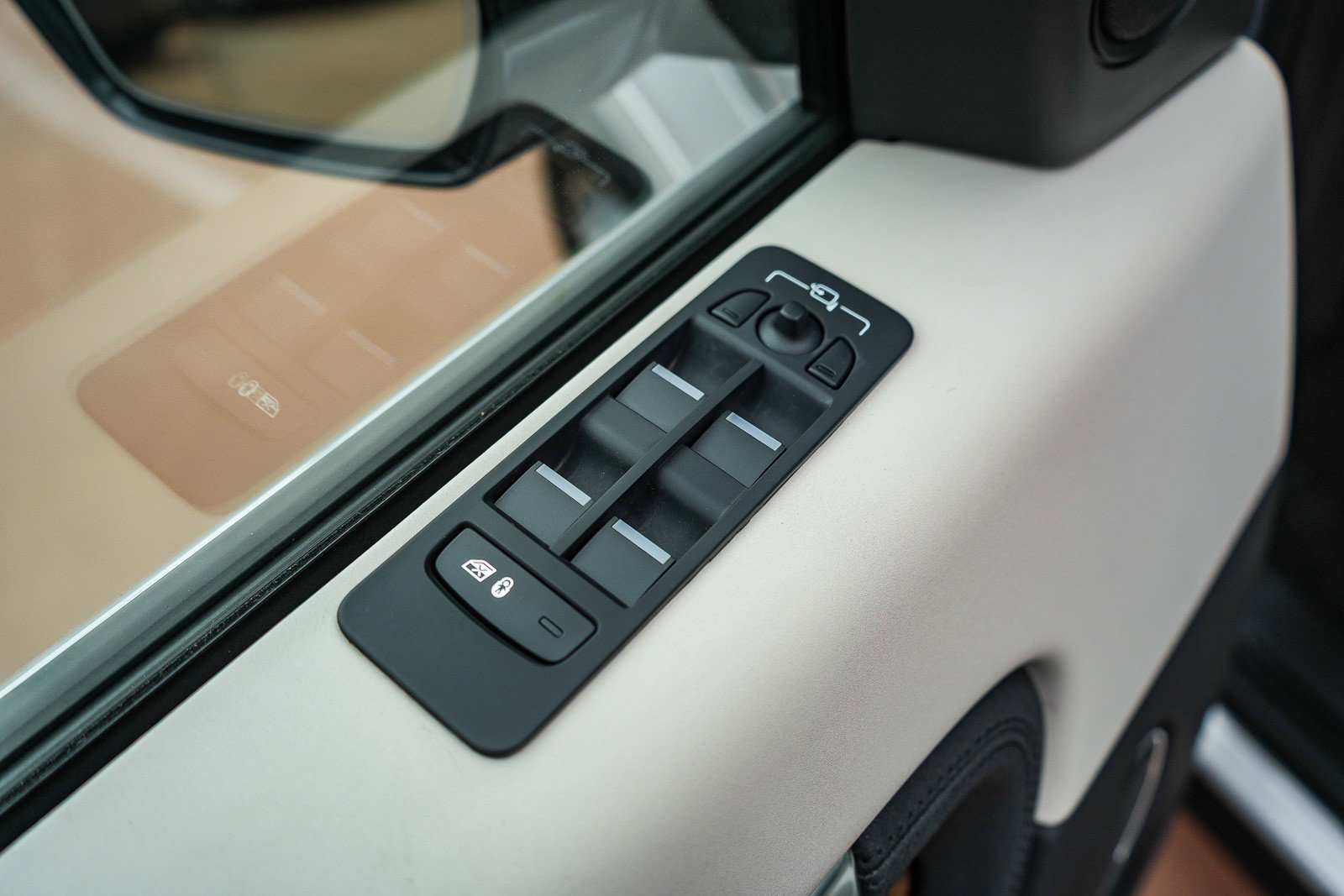 2025 Land Rover Discovery Sport S - Photo 23