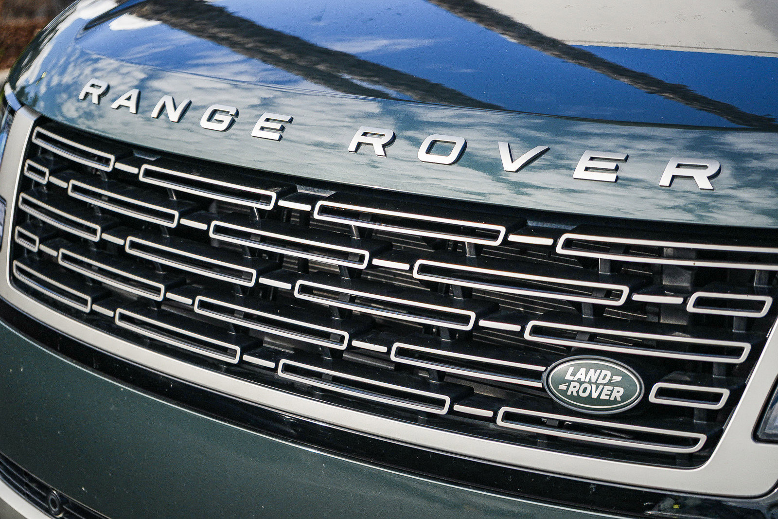 2025 Land Rover Range Rover SE - Photo 11