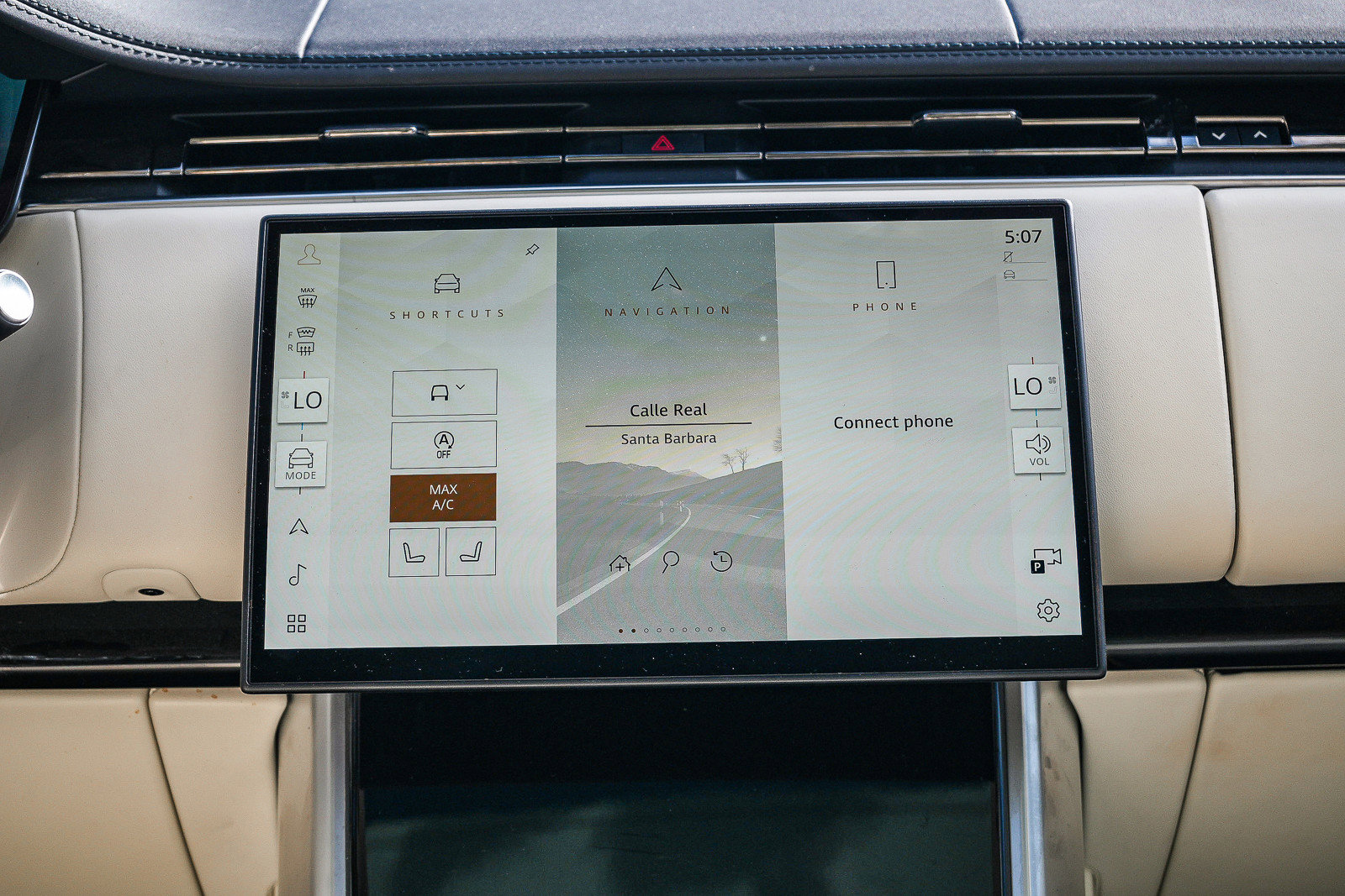 2025 Land Rover Range Rover SE - Photo 15