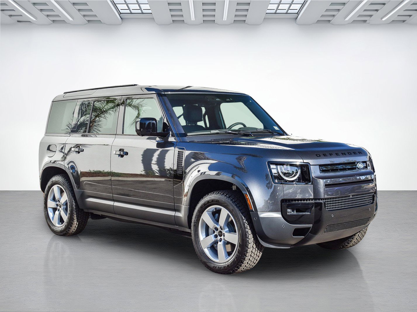 2026 Land Rover Defender 110 S photo 2