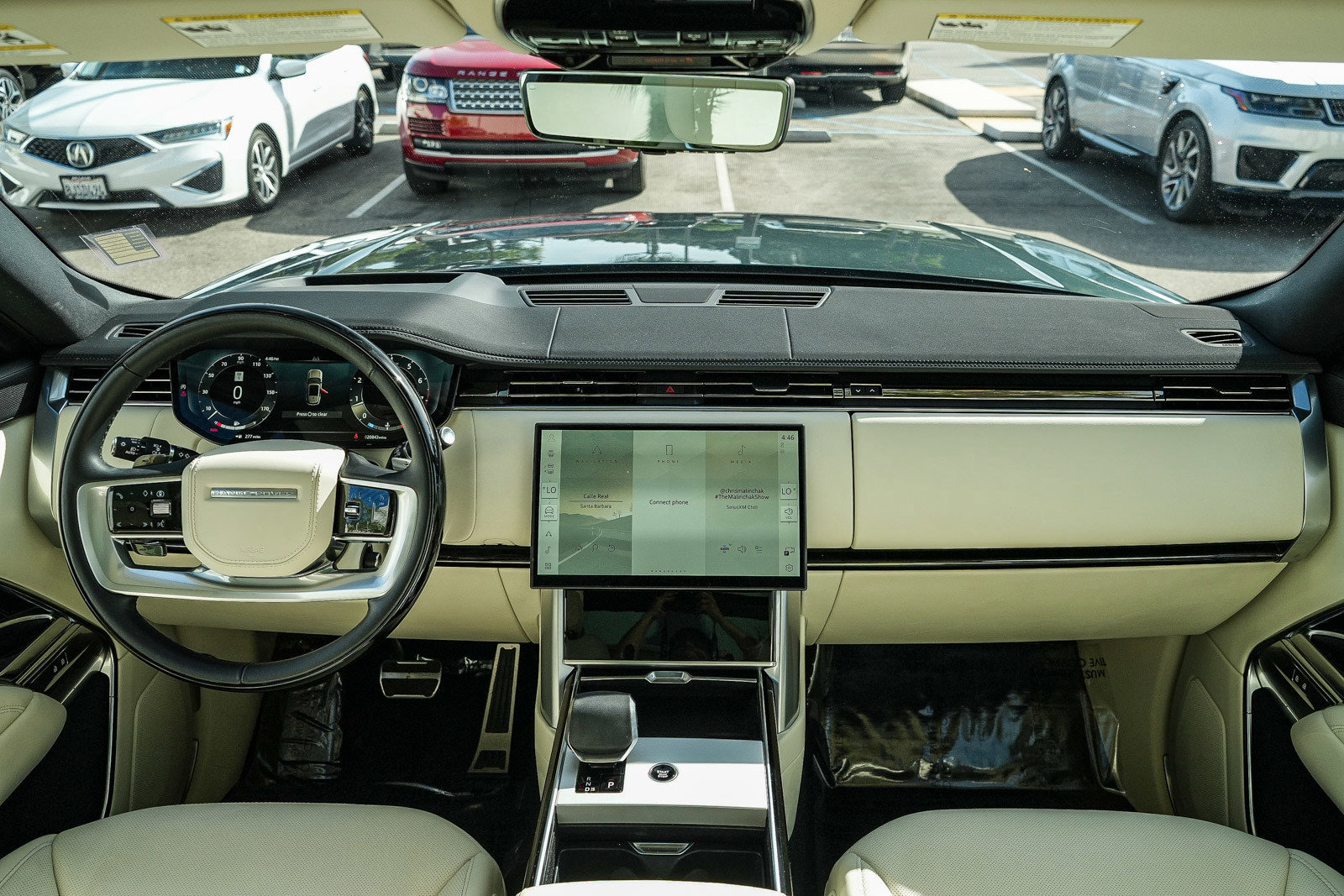 2025 Land Rover Range Rover SE - Photo 14