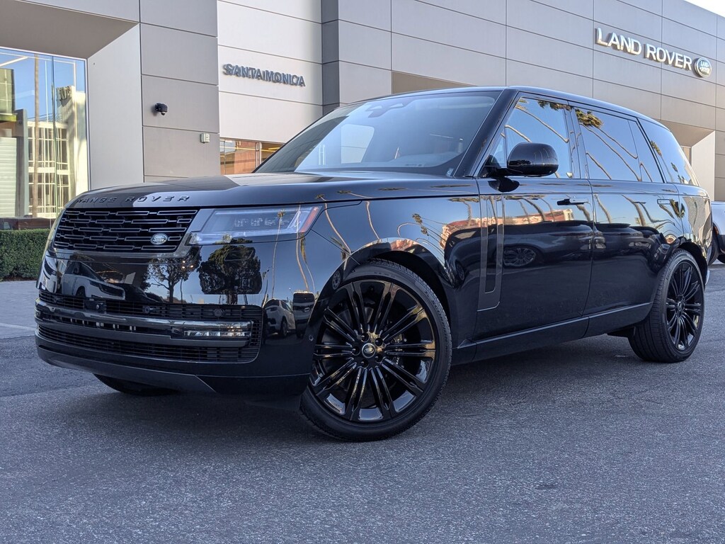 New 2025 Land Rover Range Rover SE P400 SE LWB 7 Seat