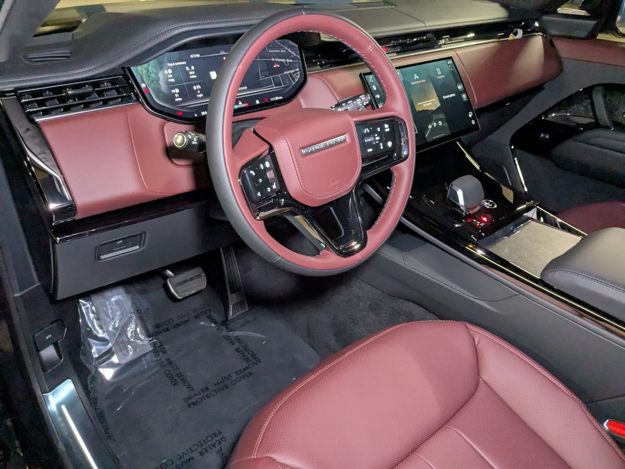 2025 Land Rover Range Rover Sport Autobiography photo 3