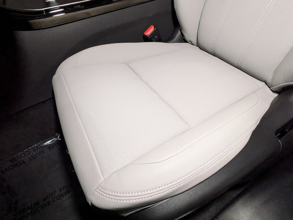 New 2026 Land Rover Range Rover Velar S P250 S