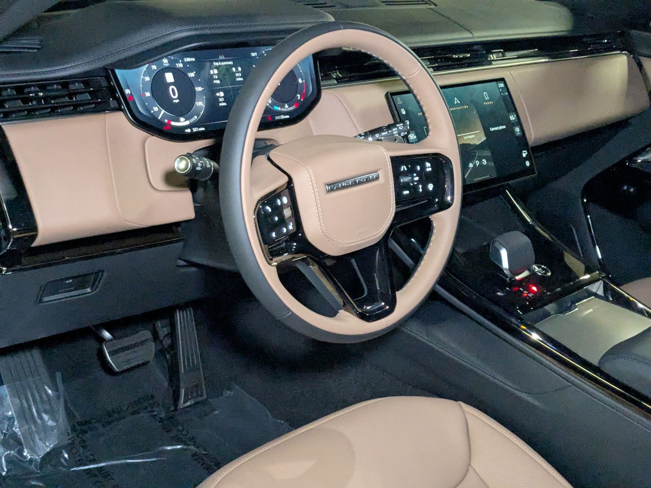 2025 Land Rover Range Rover Sport P400 Dynamic SE photo 3