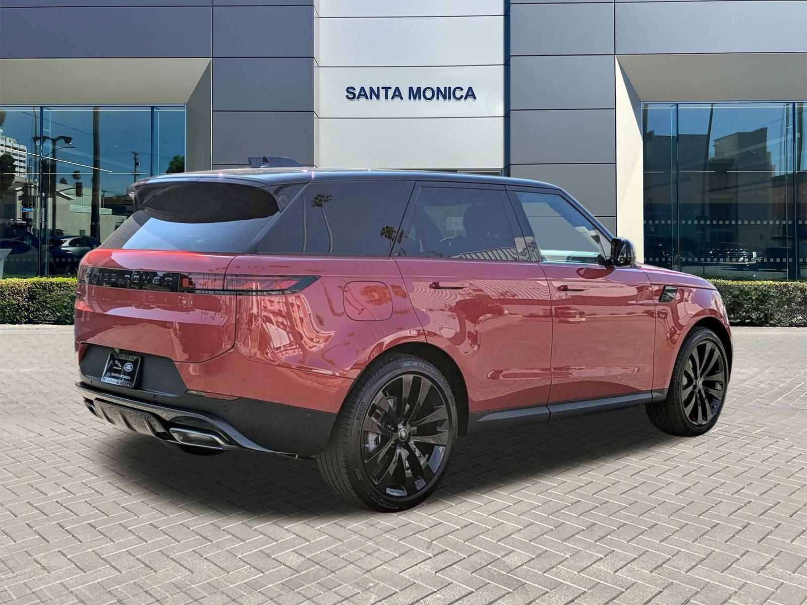 2025 Land Rover Range Rover Sport P360 SE photo 2