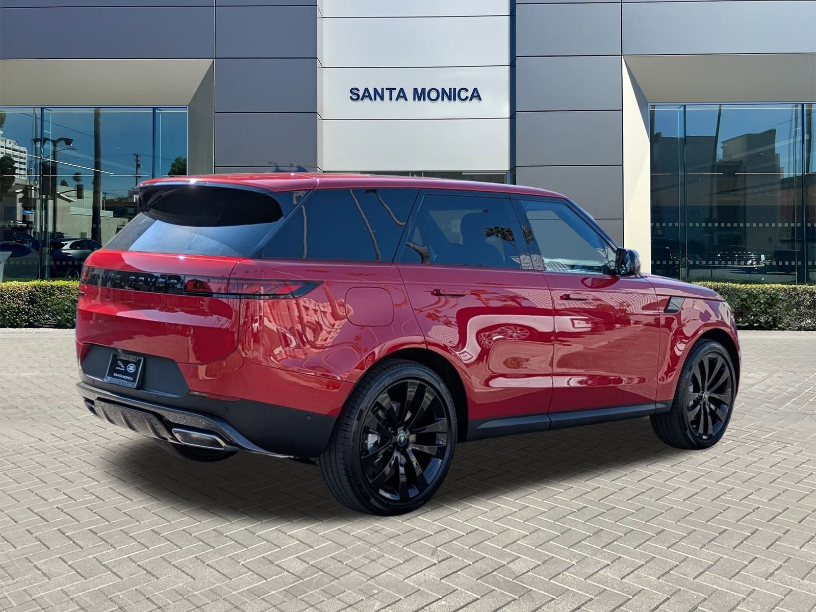 2025 Land Rover Range Rover Sport SE photo 2