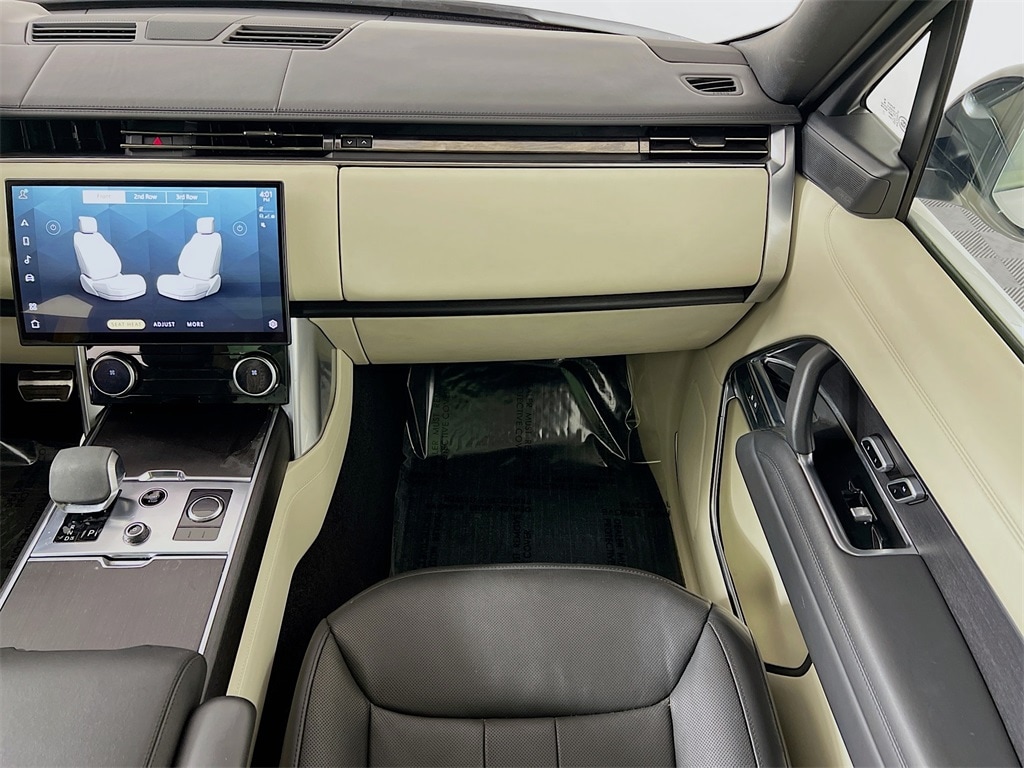2022 LAND ROVER NEW RANGE ROVER - Image 25