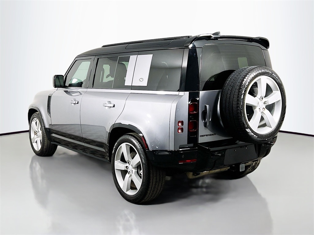2024 LAND ROVER DEFENDER - Image 7