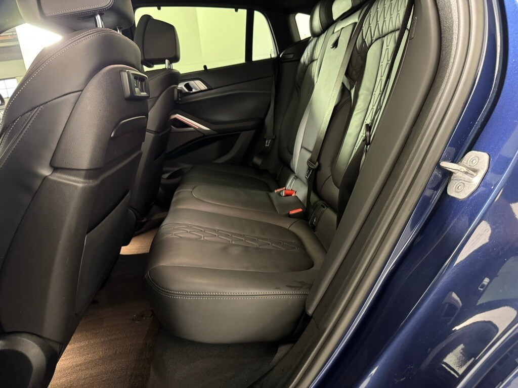 2022 BMW X6 - Image 28