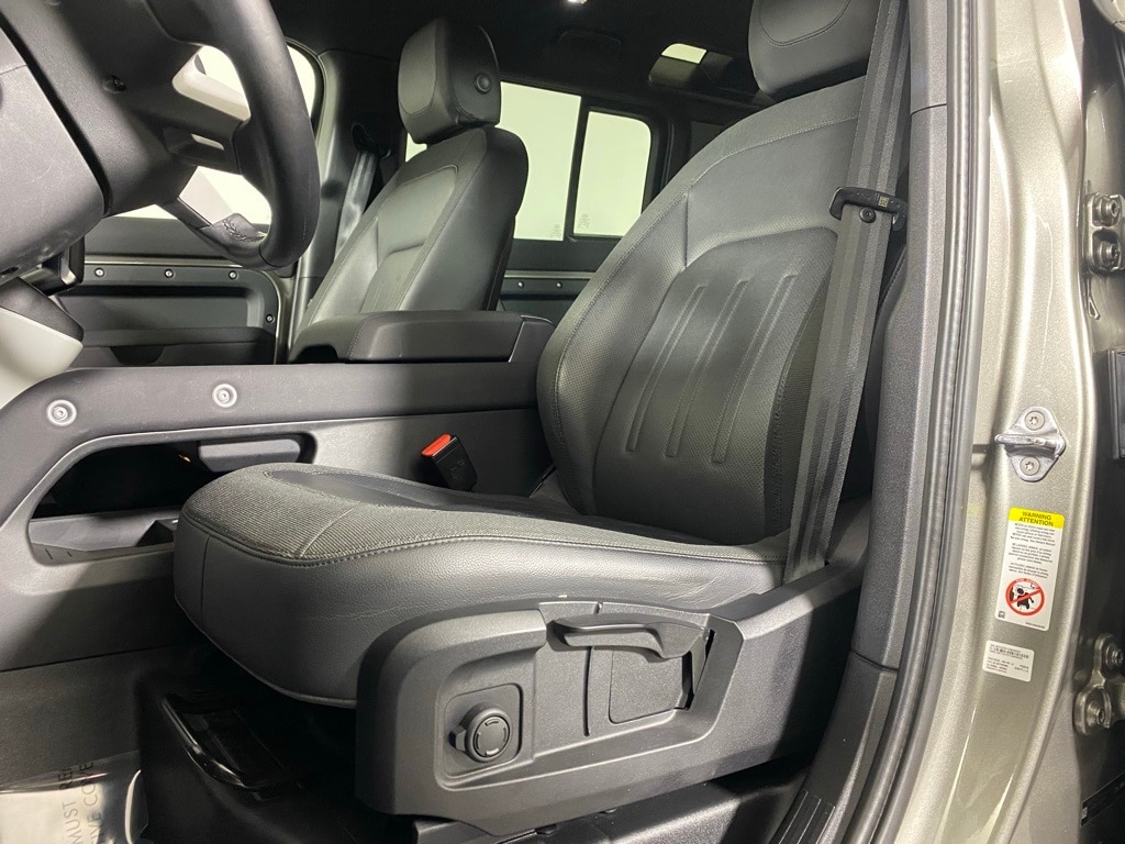 2021 LAND ROVER DEFENDER - Image 11