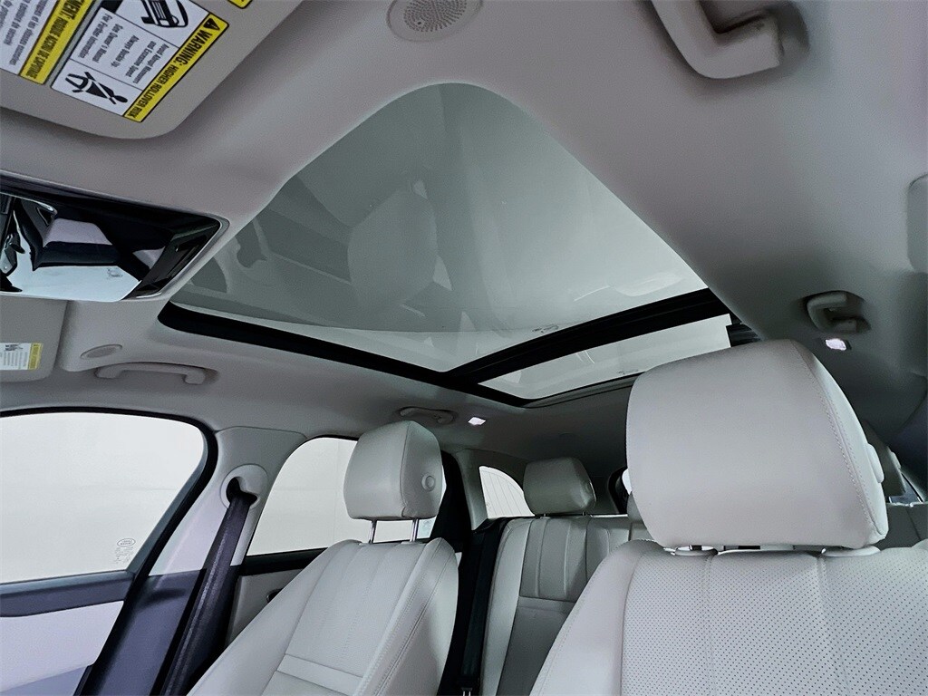 2023 LAND ROVER RANGE ROVER VELAR - Image 23